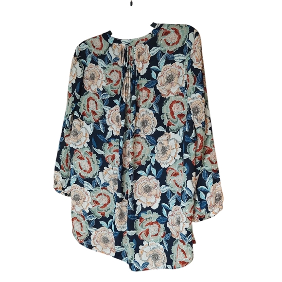 *SALE* EUC NYDJ Blue 3/4 Sleeve Blouse with Floral Print - Picture 2 of 5